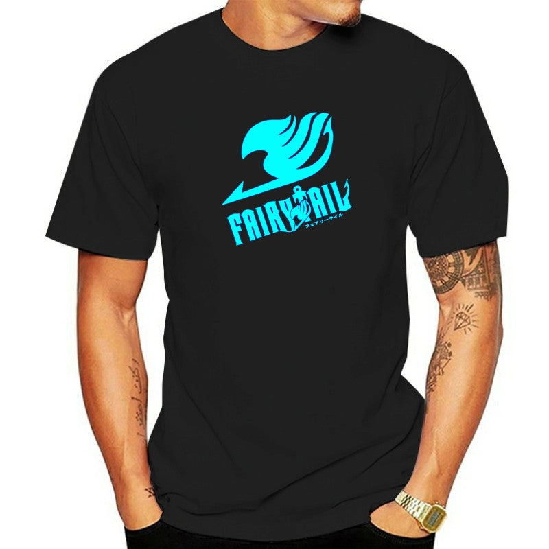 Camiseta Fairy Tail com logo luminoso